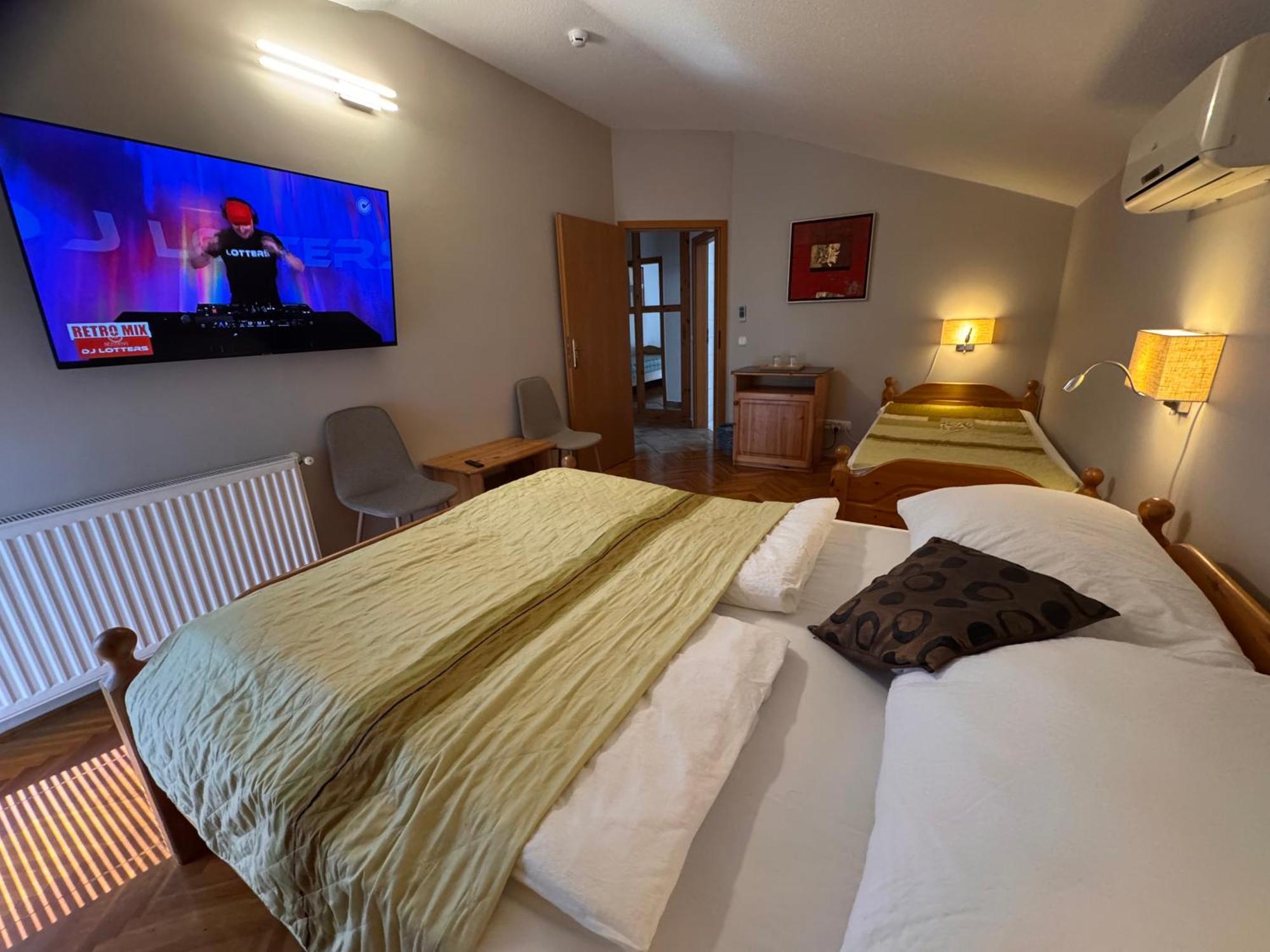 Villa Plattensee ボニャルツバシュ 部屋 写真
